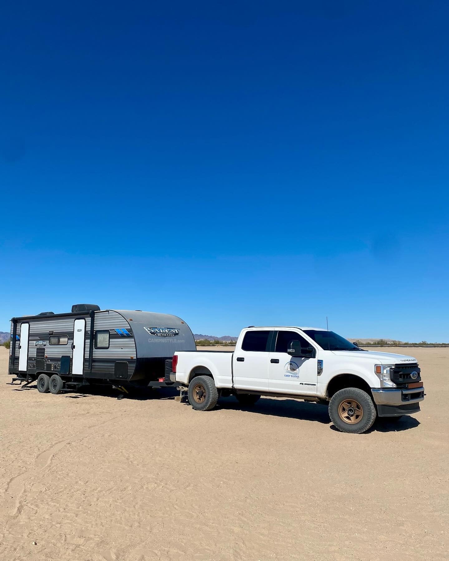 26′ Bunkhouse Vacation Trailer